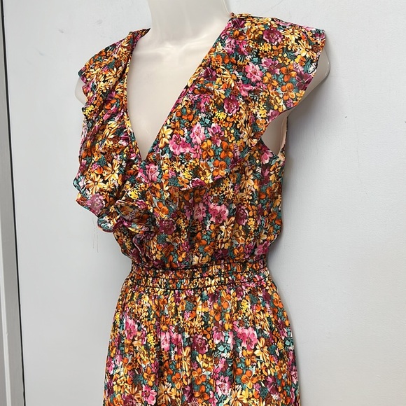 Lavender Brown Floral Flutter Sleeve Ruffled Maxi Dress - Picture 3 of 10